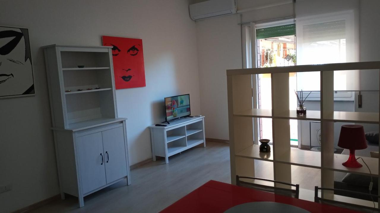 Giordiehouse2 Latina Buitenkant foto