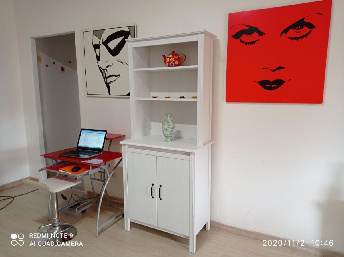 Giordiehouse2 Latina Buitenkant foto